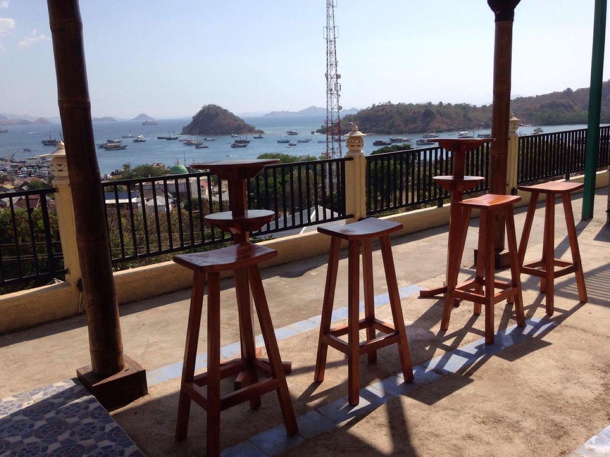 Mawar Hotel Labuan Bajo Extérieur photo