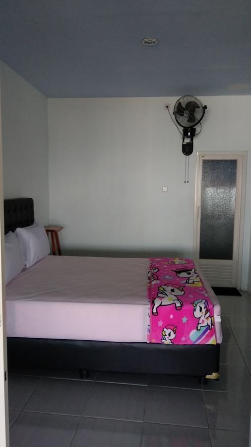 Mawar Hotel Labuan Bajo Extérieur photo