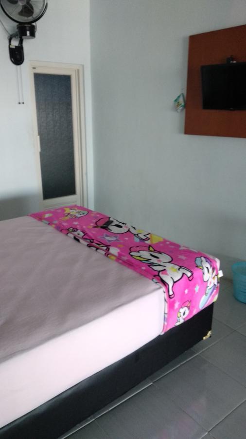 Mawar Hotel Labuan Bajo Extérieur photo